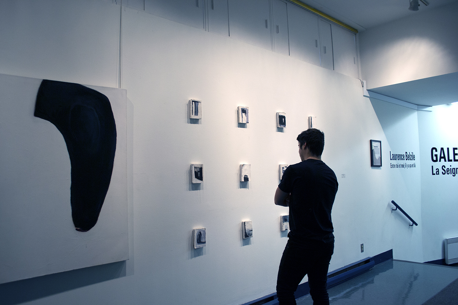 Entre toi et moi ; il y a ça et là